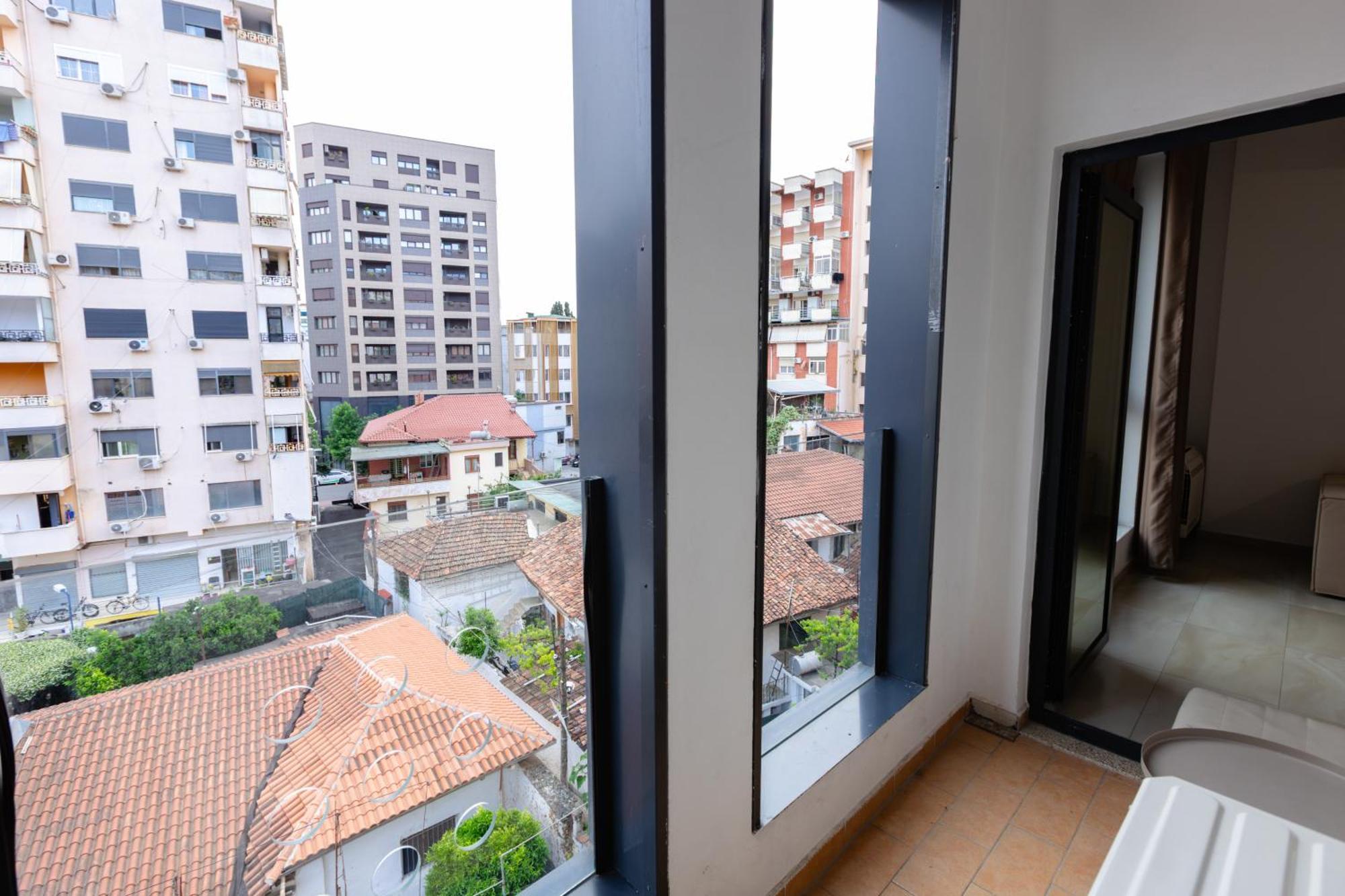 Happy Home Central 1 Tirana Exterior foto